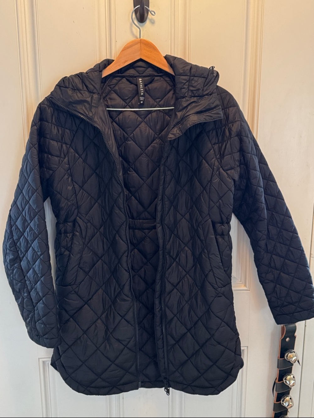 Athleta Women's Black Quilted Hooded Puffer Jacket